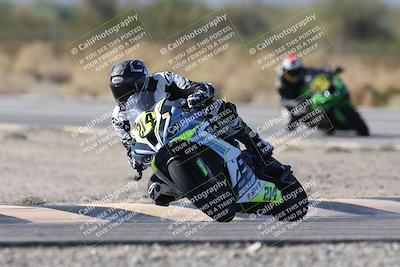 media/Oct-04-2025-CVMA (Sat) [[408bcdd6e4]]/Race 13-Amateur Supersport Open/